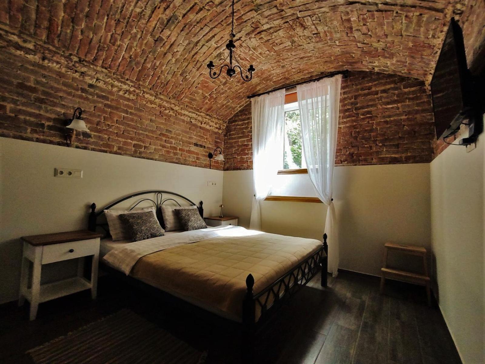 Мури Старого Львова Apartment Bagian luar foto